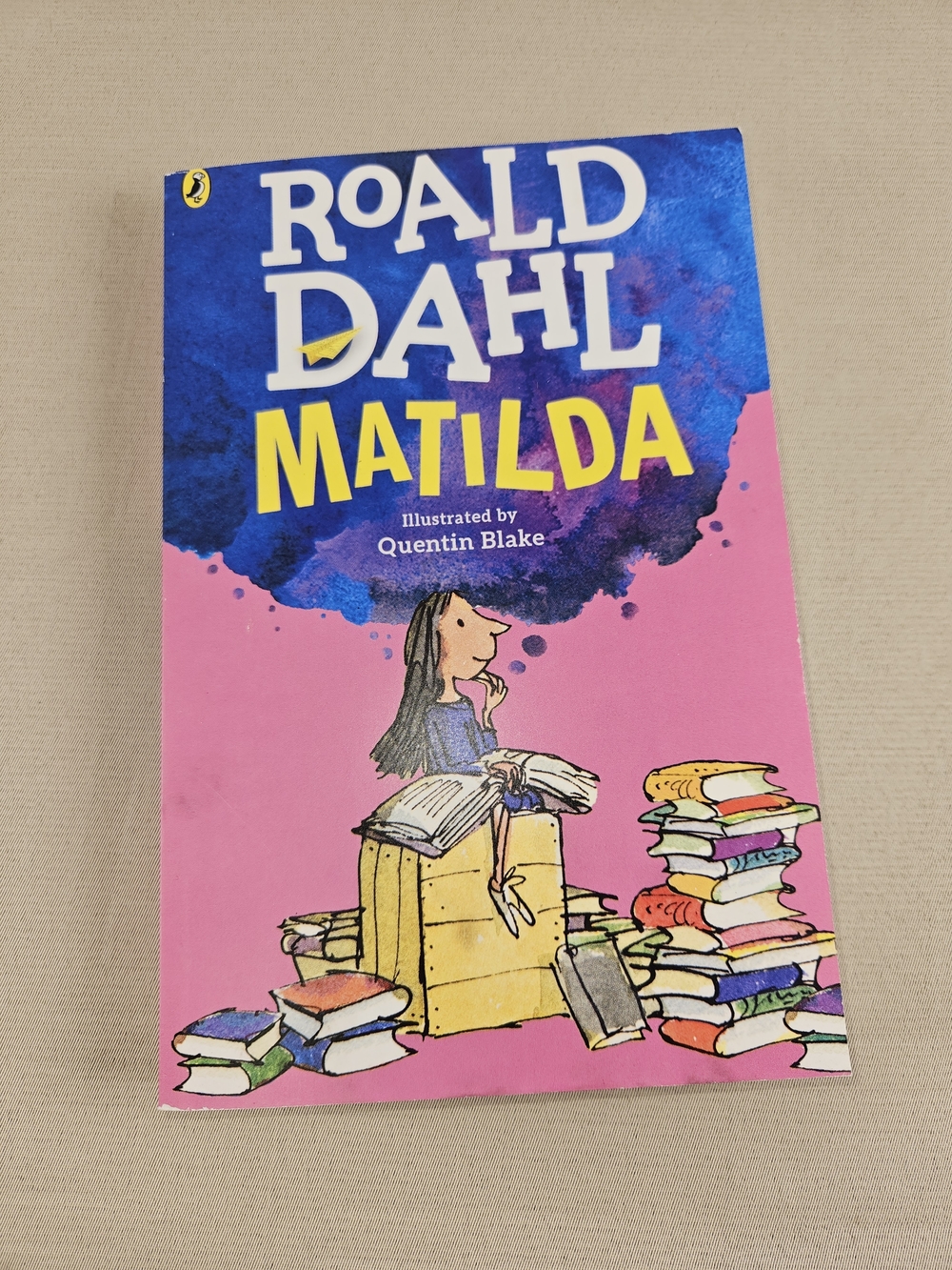 Matilda Paperback Book - Pink & Blue Cover Roald Dahl